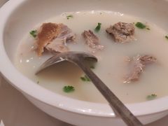 -梅利汴京烤鸭•开封豫菜地标店(东大街店)