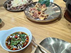 -青瓦餐厅·生鱼片·韩园烤肉(西塔店)