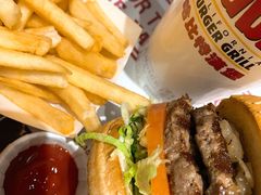 -The Habit Burger Grill 哈比特汉堡(爱琴海店)