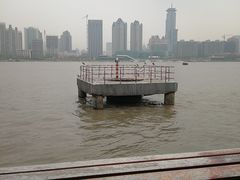 -滨江国际广场-地下停车场