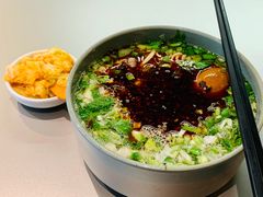 牛肉面-臻老板牛肉面(光华路SOHO店)