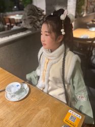 -一揽芳华汉服旗袍体验馆(拙政园店)