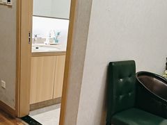 -金时代顺风大酒店(临港百联店)