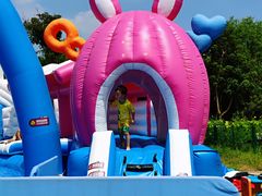 -季高兔窝窝亲子园(上海薰衣草公园店)