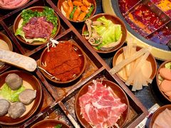 -周小明火锅(黑金冠社区店)