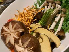 -一叶一世界•素食餐厅(环球中心店)