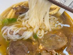 -甘掌门·化州驰名牛杂粉(越秀店)
