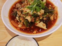 -牛八秒油泼冒菜(宽窄巷子店)