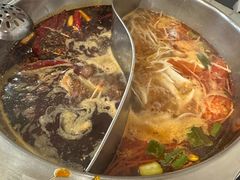 -重庆风光老灶火锅城(同德广场店)