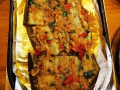 茄子-老东镇啤酒屋海鲜加工·蒸汽海鲜·海鲜烧烤(台东店)