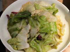 -纳鲁孜·新疆特色餐厅(上海悦荟广场店)