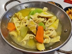 咸肉汤炖笋-农家大院(纪王店)