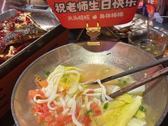 -何师烧烤Pro ·江湖川菜·小龙虾·精酿啤酒(太古里旗舰店)