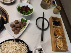 -汤宴·参须肚包鸡(南京路店)