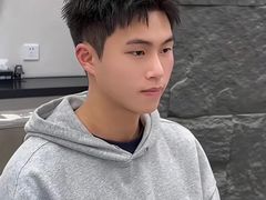 -鸿通城购物中心