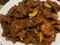 传统老爆三-陈傻子餐厅(世纪都会店)