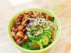 肉肉盖饭-牛油果大师寿司(瑞景店)