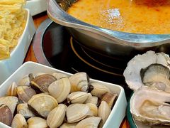 -老何家后安粉·糟粕醋海鲜火锅(三亚湾椰梦长廊店)