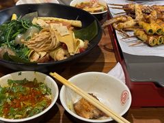 -万记麻辣烫国展总店