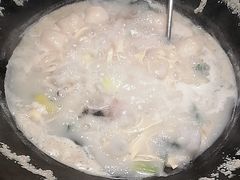 -陈大锅·岳阳鱼馆·地道岳阳菜(美食街店)