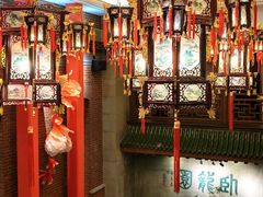 -梅龙镇酒家(南京西路总店)