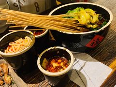 冒土豆粉-串大叔炭火烤串·鸡西大冷面刀削面(总店)