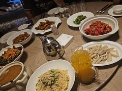 -艳阳天·非遗楚菜(武汉客厅店)
