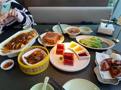 -蝴蝶里·粤菜·点心(滨江龙湖店)