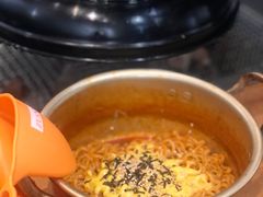 -肉甲韩国木炭烤肉(新壹街1店)