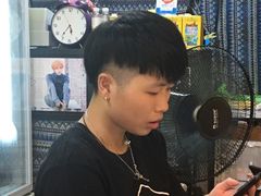 -志龙皇冠吃货椰子铺