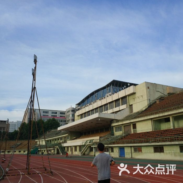 西安市人民体育场-西门