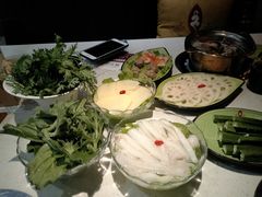 -一叶一世界·素食餐厅(锦华万达店)