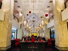 -Salon de The de Joel Robuchon(外滩18号店)