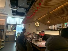 -左庭右院鲜牛肉火锅(浦江欢乐颂店)