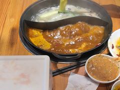-香逸山自助火锅