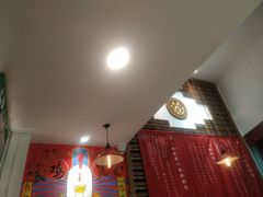 -芳村榕树头叹佬鸡煲(体育西店)