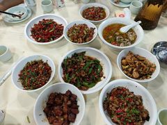 -笨罗卜浏阳菜馆(龙华鹏润达店)
