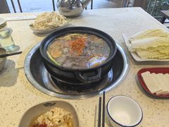 -九寨沟特色牦牛肉汤锅