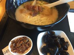 -百事佳烧鸭牛腩(上海虹桥站店)