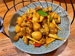 -东来菜馆•手抓海鲜家常菜•海鲜锅贴(鸽子窝店)