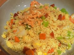 大叻经典菠萝海鲜炒饭-米纸越南小馆(金鹰世界店)