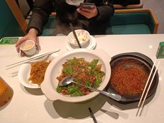 -绿草地·湘菜(7mall店)