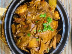 笋尖烧肉煲-自游人·美食一楼·地道徽菜(三十年名店)