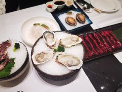 -红鼎豆捞·非遗鲍皇汤火锅(宝丰路店)