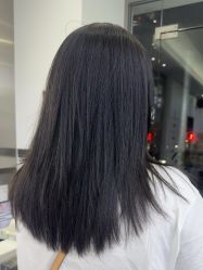-首脑美发沙龙