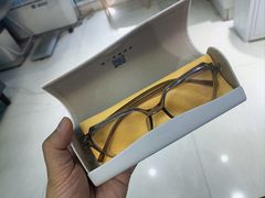 -提一眼镜·蔡司·依视路(小寨店)