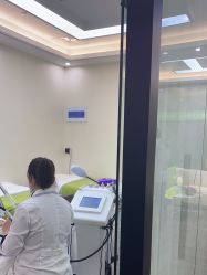 -凡碧诗毛孔清洁收细