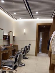 -MARTIN'S BARBER SHOP男士理发馆