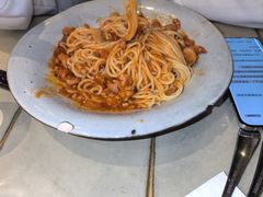 -玛格萝妮比萨屋(四平店)