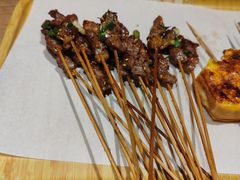 -街角等你.大连海鲜烧烤.经典铁板海鲜串(西安路店)